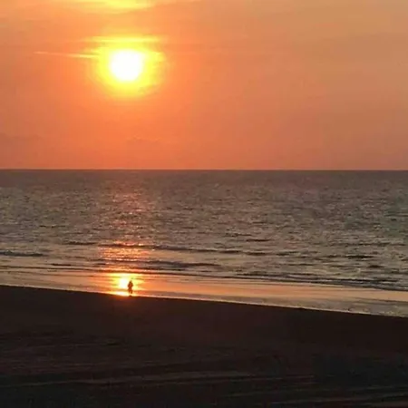 Apartmán In With Stunning Sea View, Cleaning Included