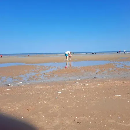 In With Stunning Sea View, Cleaning Included *